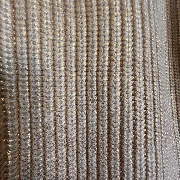 Express Gold Ribbed Woven Sweater - Picture 4 of 6